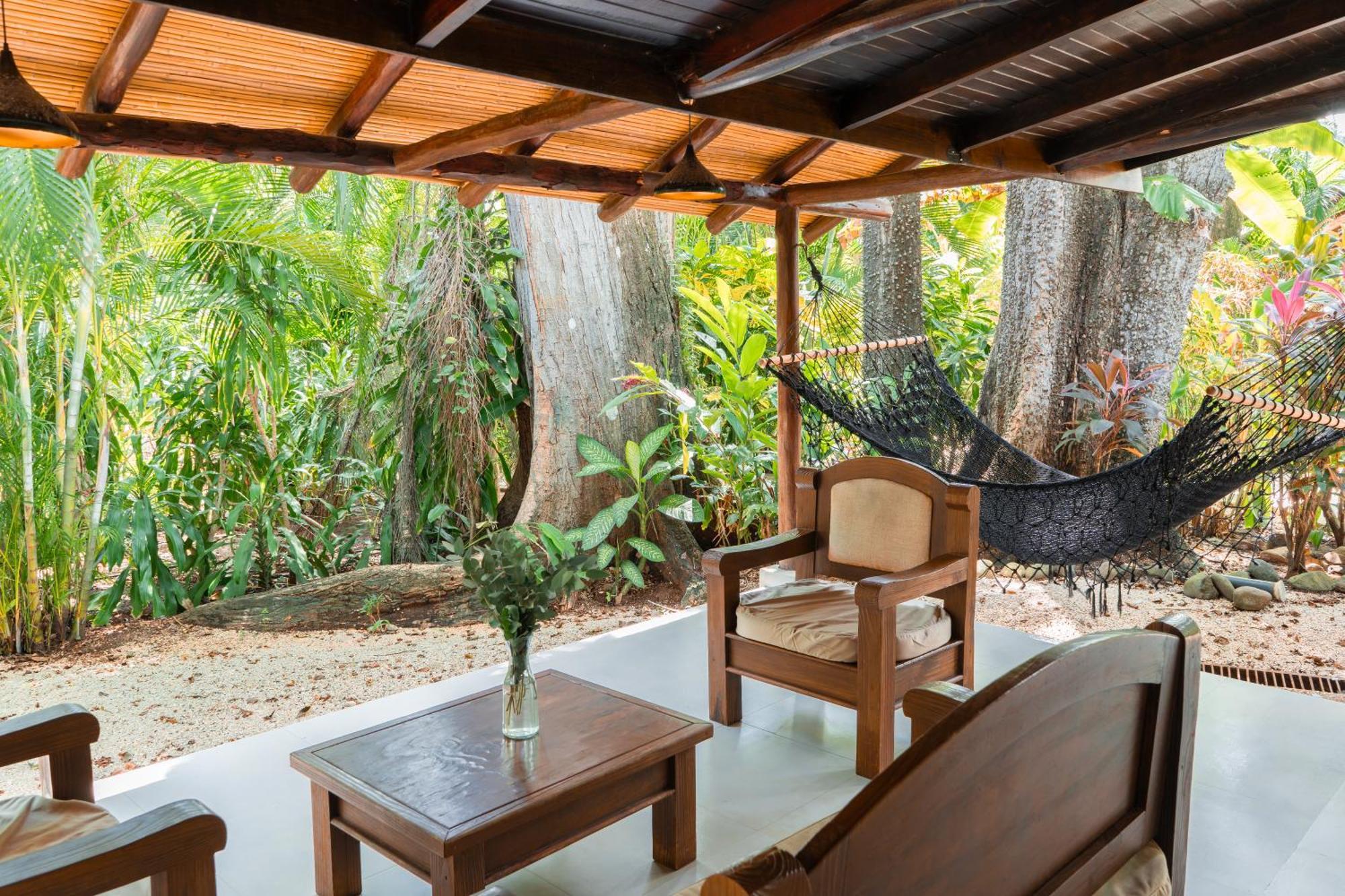 Banana Beach Bungalows Playa Santa Teresa  外观 照片