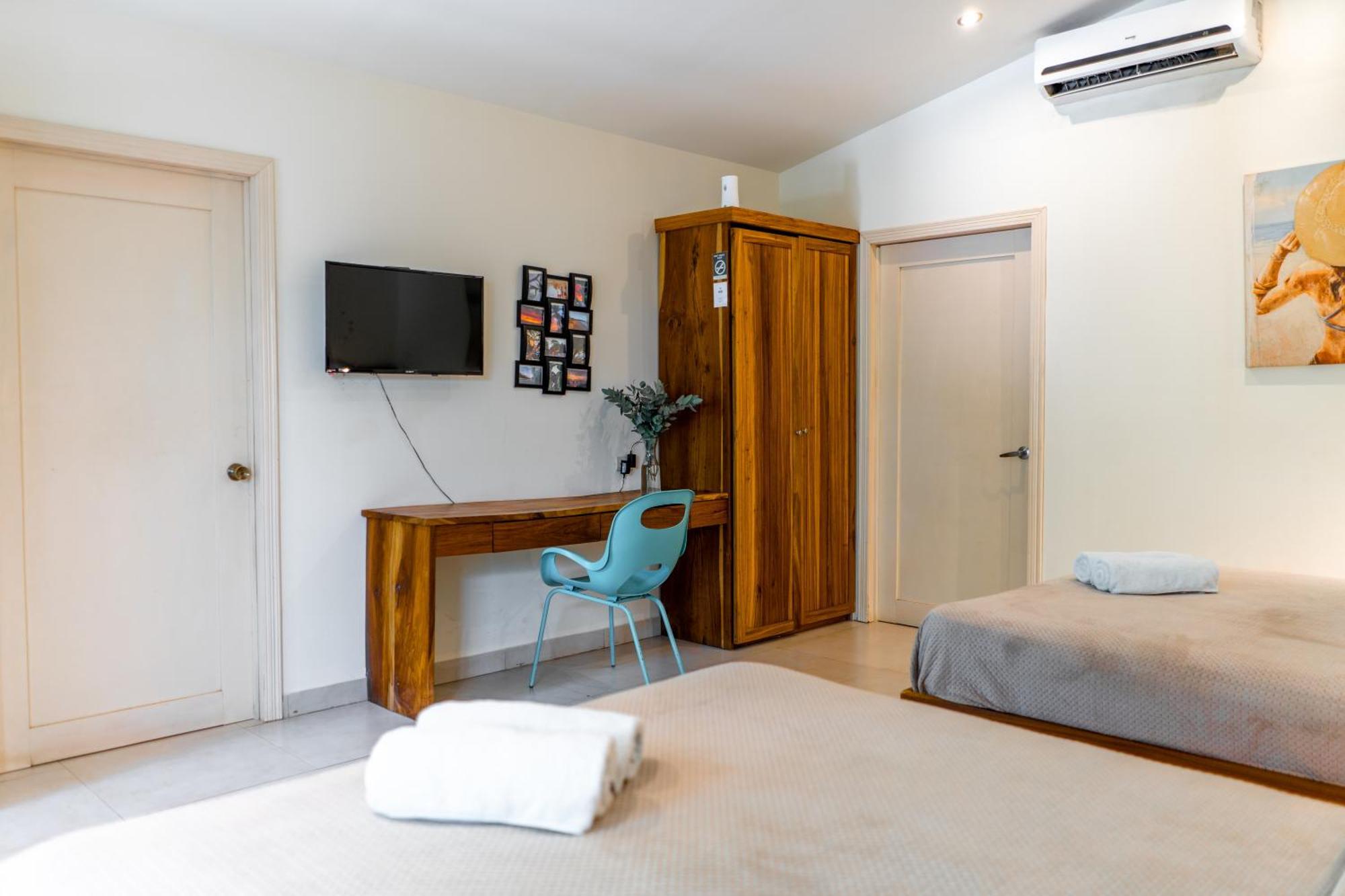 Banana Beach Bungalows Playa Santa Teresa  外观 照片