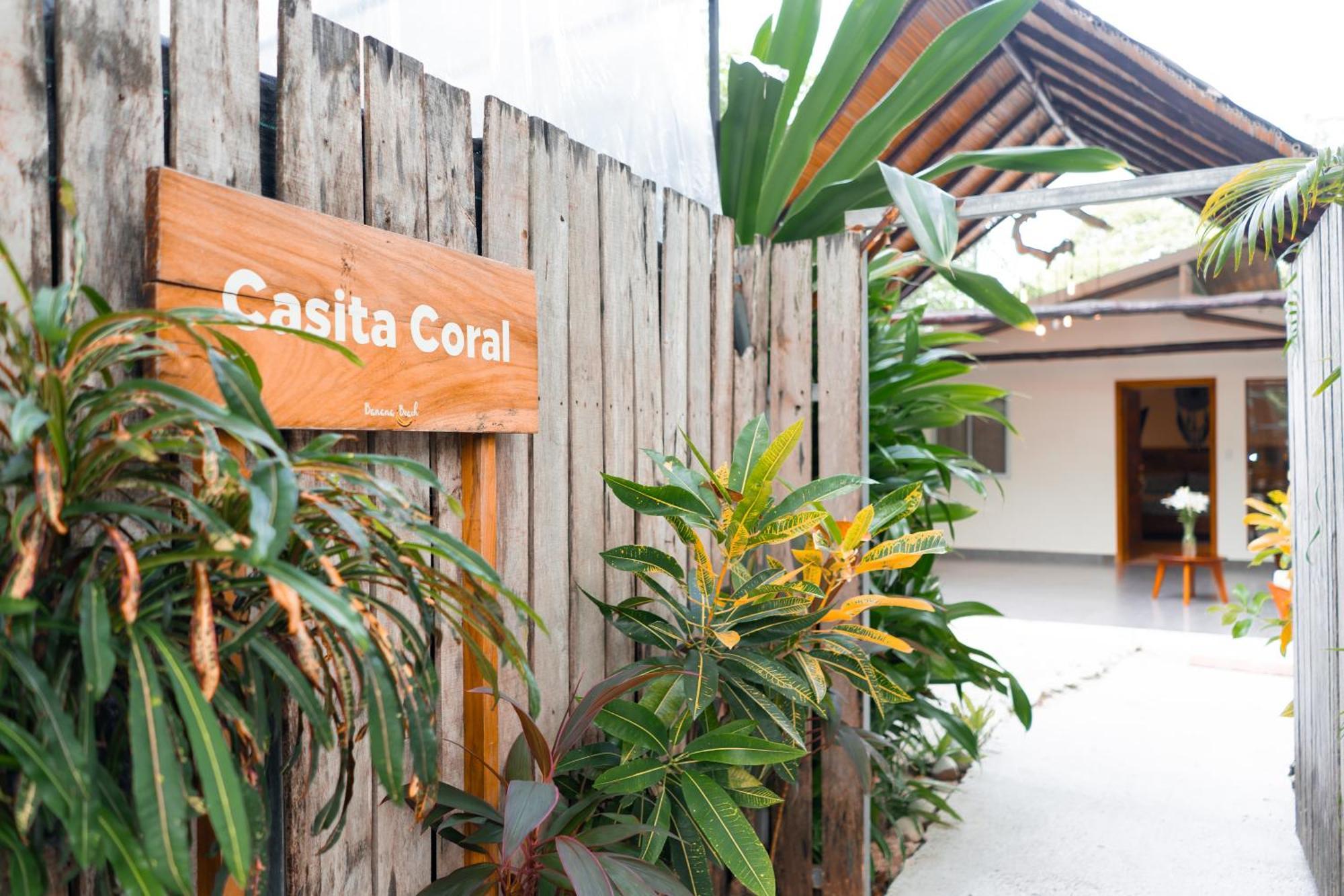Banana Beach Bungalows Playa Santa Teresa  外观 照片