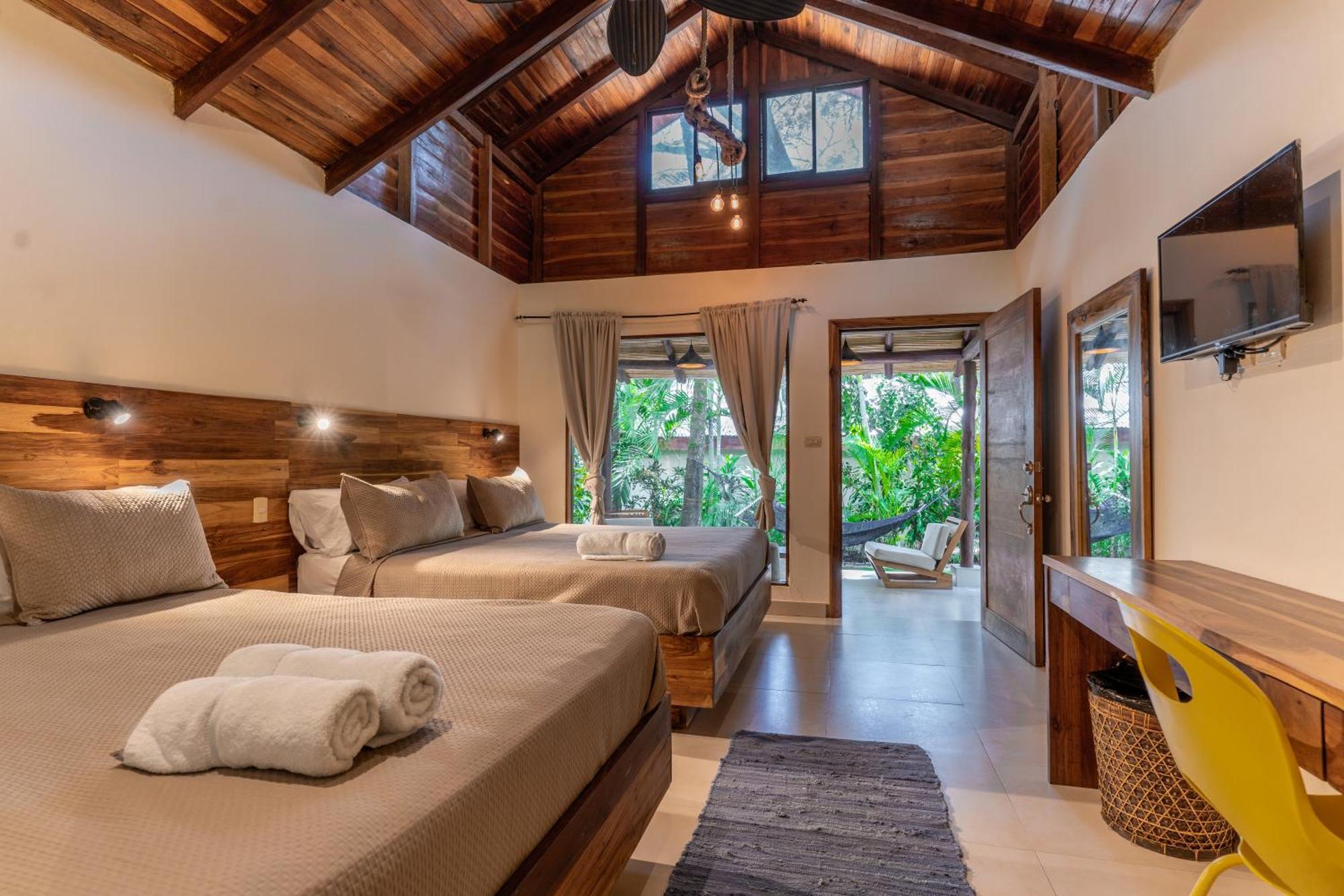 Banana Beach Bungalows Playa Santa Teresa  外观 照片